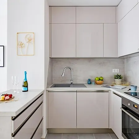 Apartman Parkwest Azure - By Park *