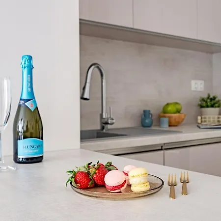 Apartman Parkwest Azure - By Park