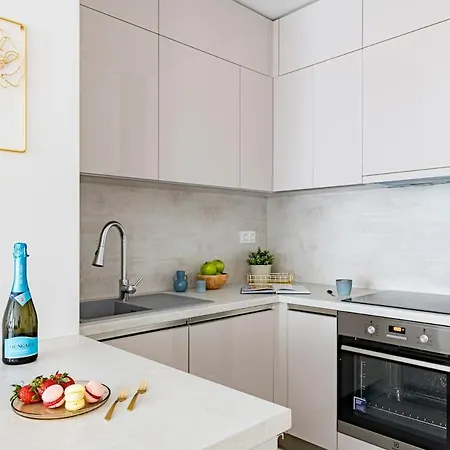 Parkwest Azure - By Park Lägenhet