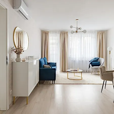 Apartman Parkwest Azure - By Park